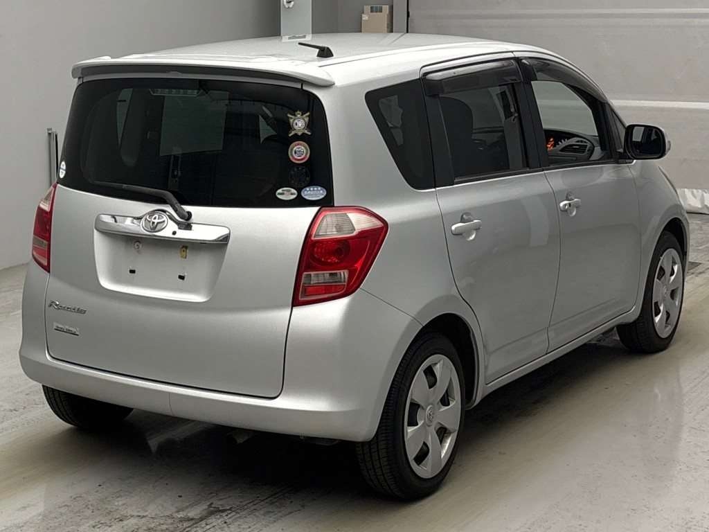 TOYOTA RACTIS