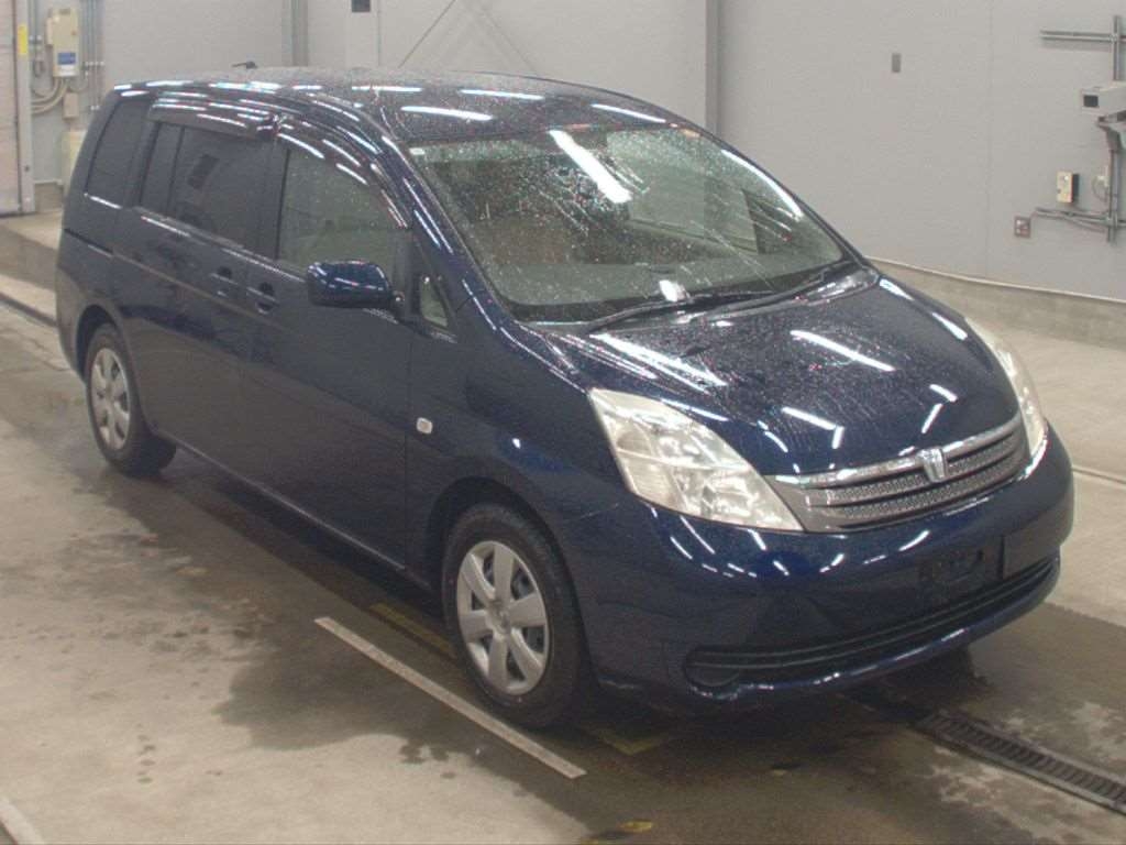 TOYOTA ISIS