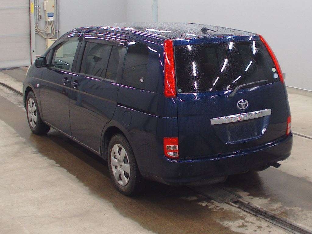 TOYOTA ISIS