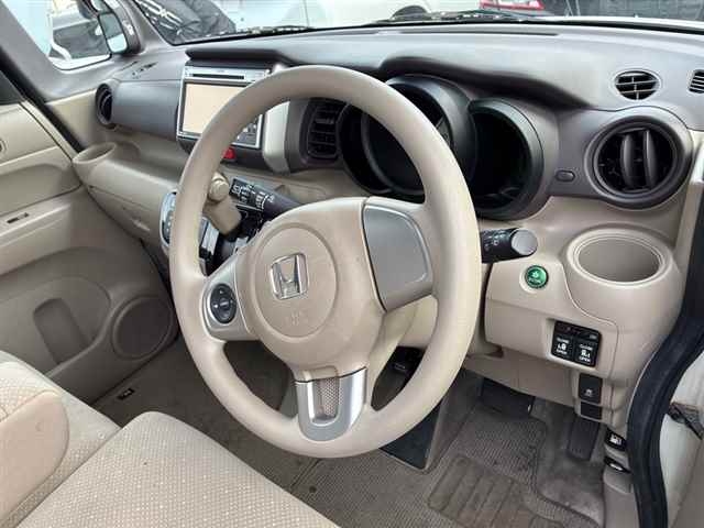 HONDA N-BOX+