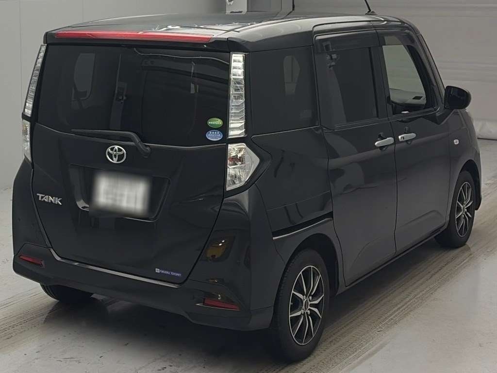 TOYOTA TANK