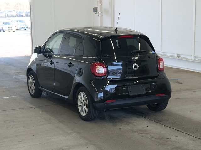 SMART FORFOUR
