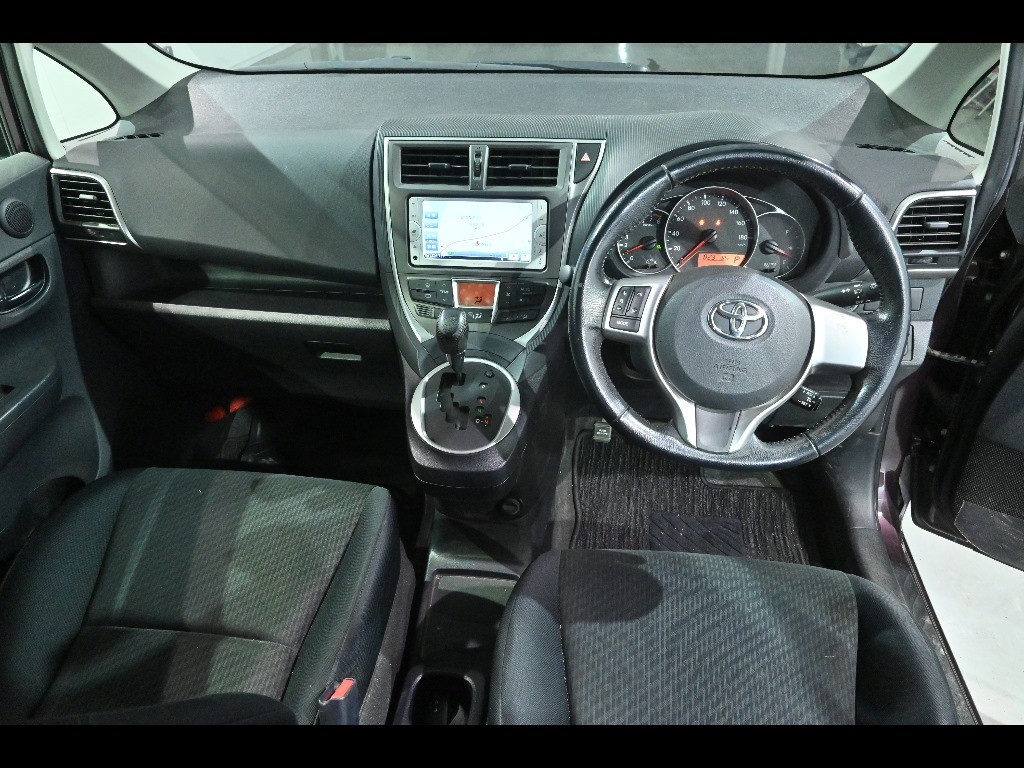 TOYOTA RACTIS