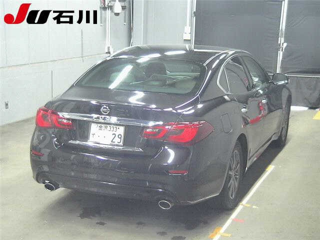 NISSAN FUGA