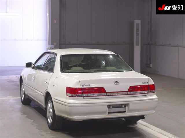 TOYOTA MARK II