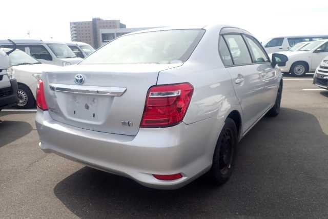 TOYOTA COROLLA AXIO
