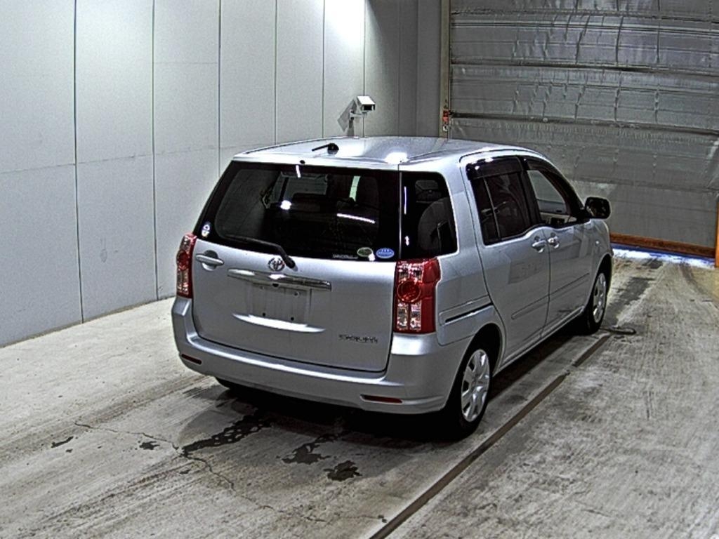 TOYOTA RAUM