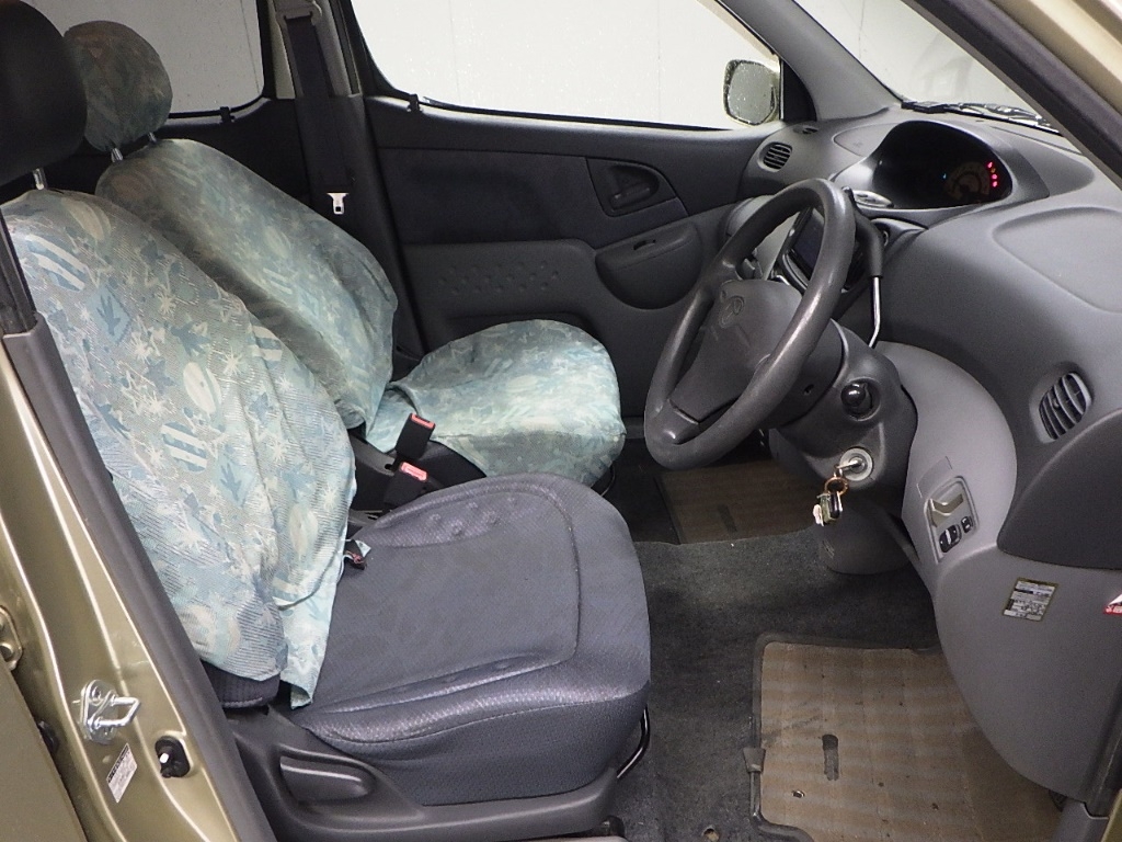 TOYOTA FUNCARGO