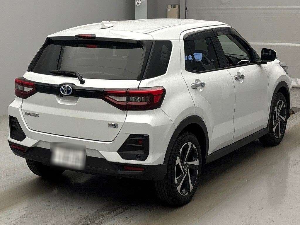 TOYOTA RAIZE