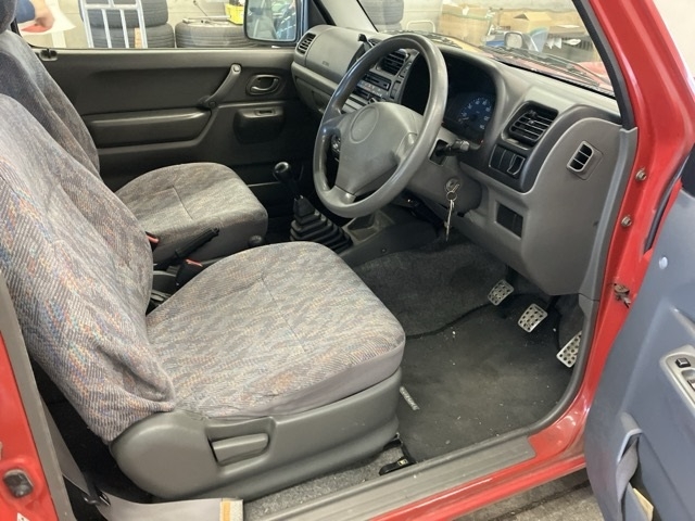SUZUKI JIMNY