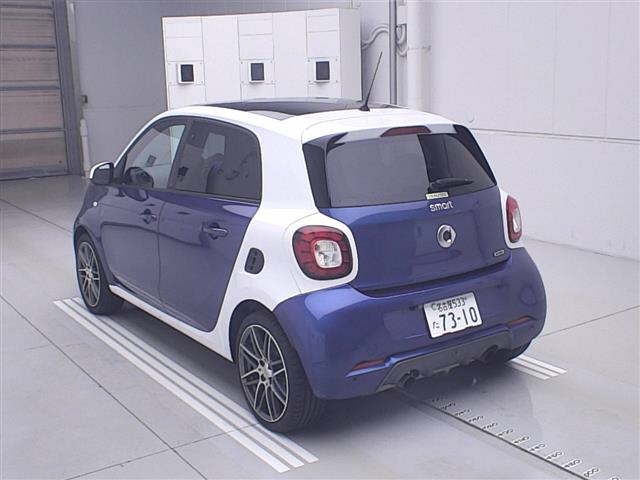 SMART FORFOUR