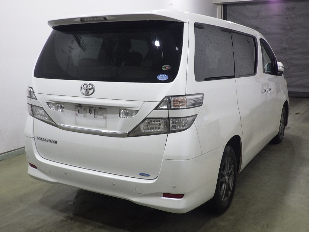 TOYOTA VELLFIRE