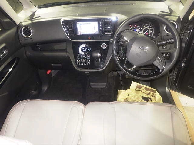 MITSUBISHI EK SPACE