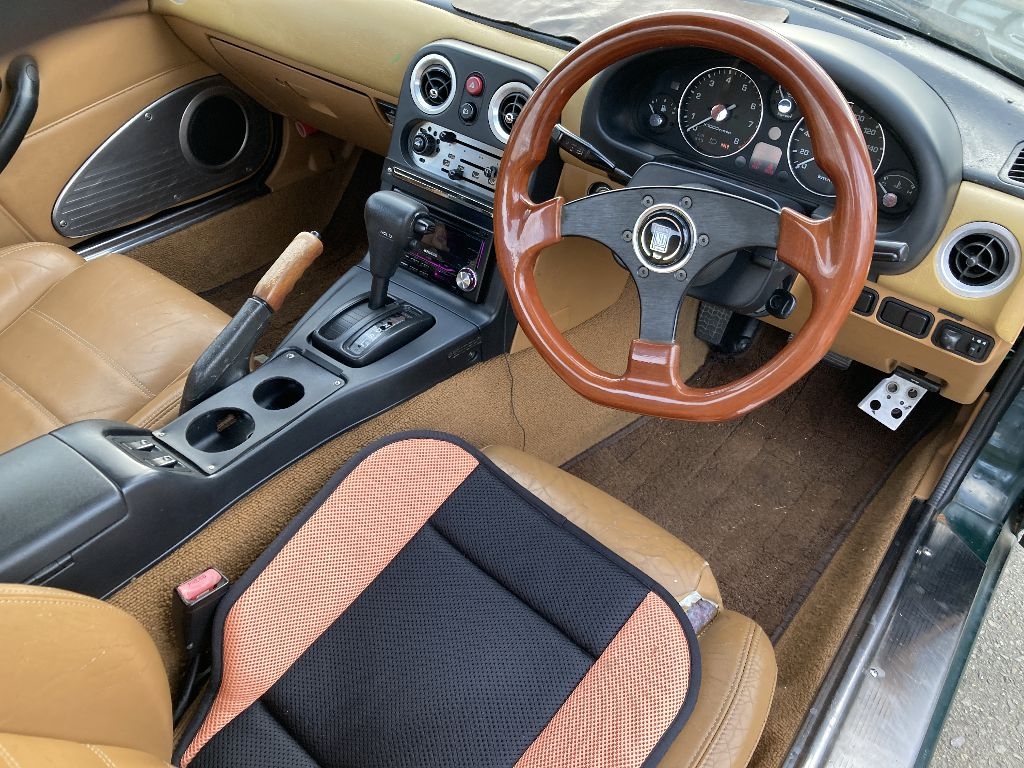 MAZDA ROADSTER