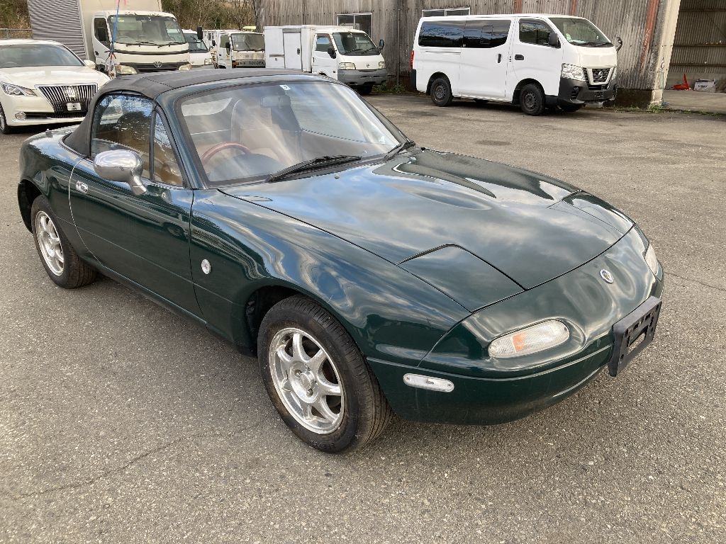 MAZDA ROADSTER