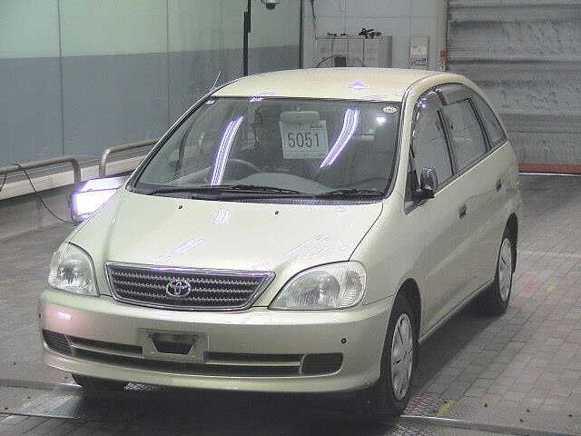 TOYOTA NADIA
