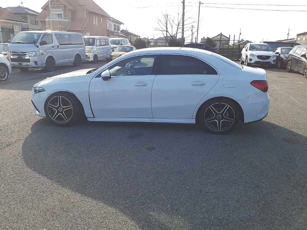 MERCEDES-BENZ A-CLASS