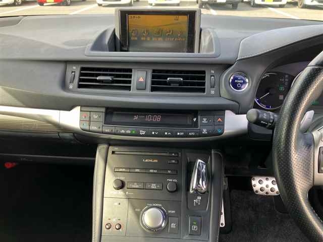 LEXUS CT200H