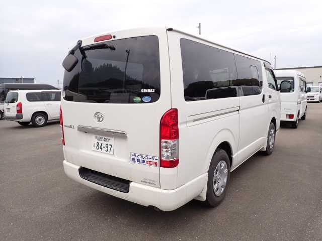 TOYOTA REGIUS ACE