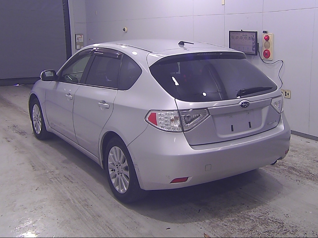 SUBARU IMPREZA