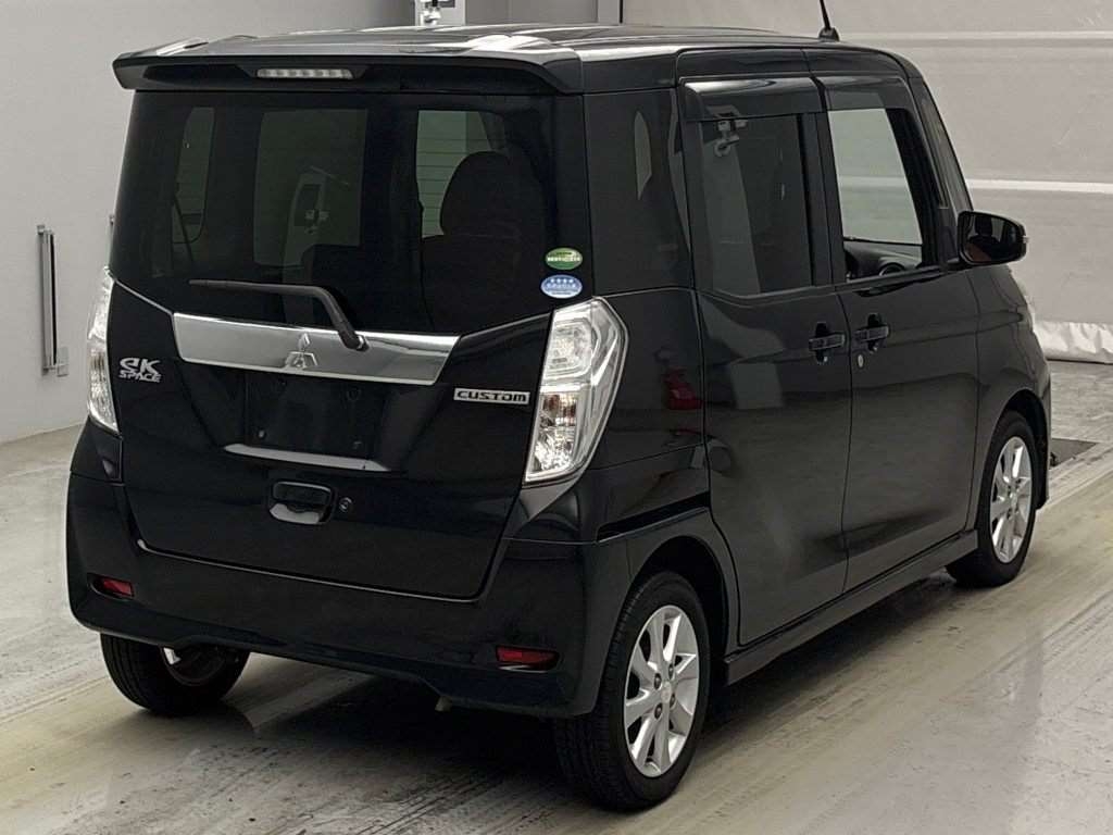 MITSUBISHI EK SPACE