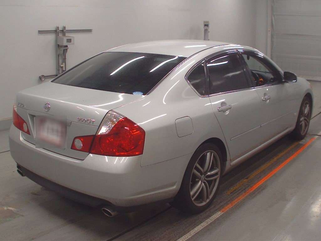 NISSAN FUGA
