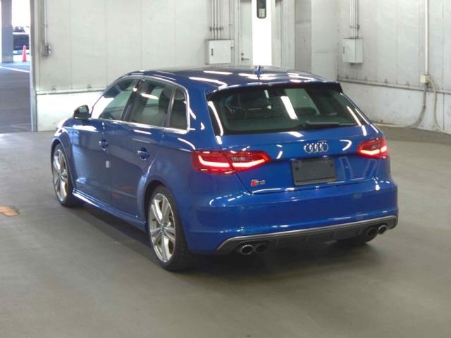 AUDI S3