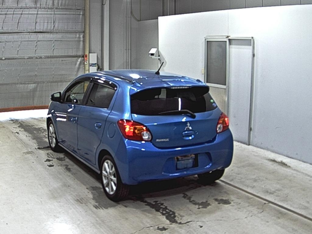 MITSUBISHI MIRAGE
