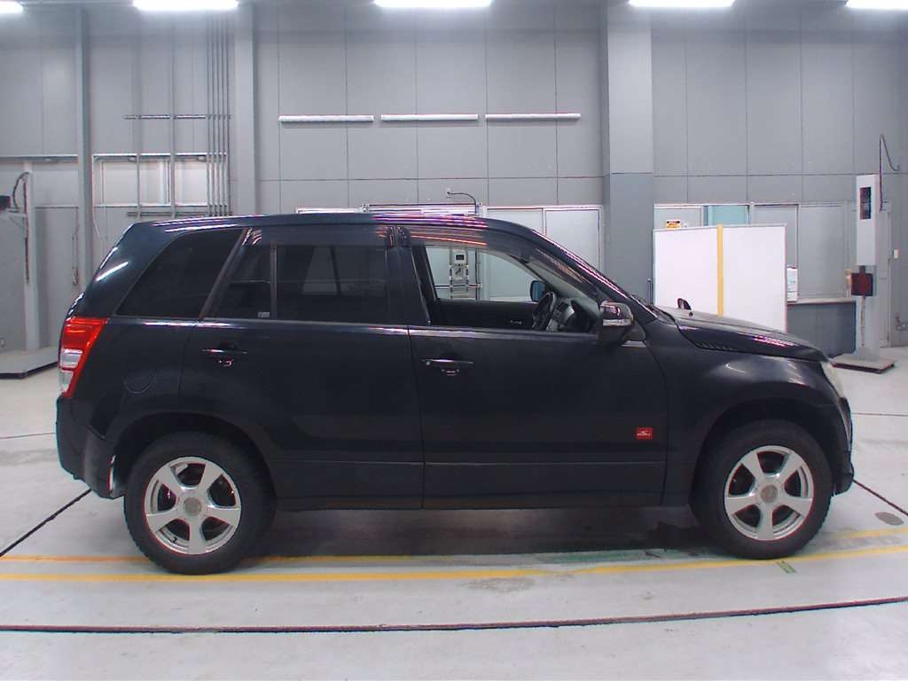 SUZUKI ESCUDO