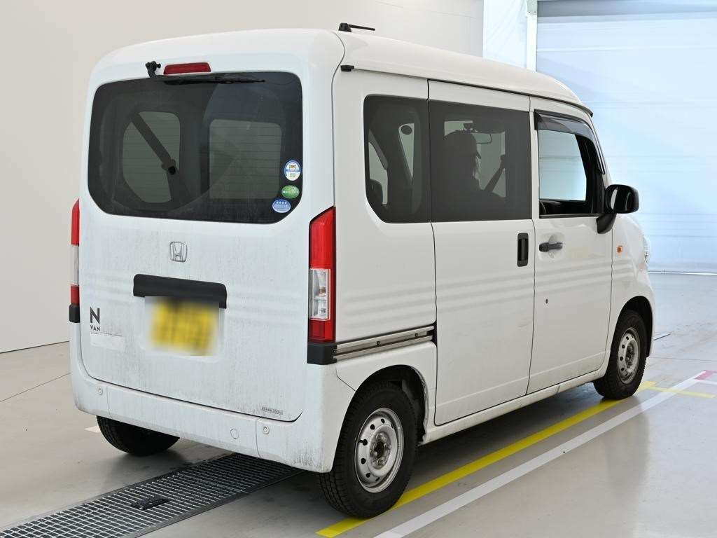 HONDA N-VAN