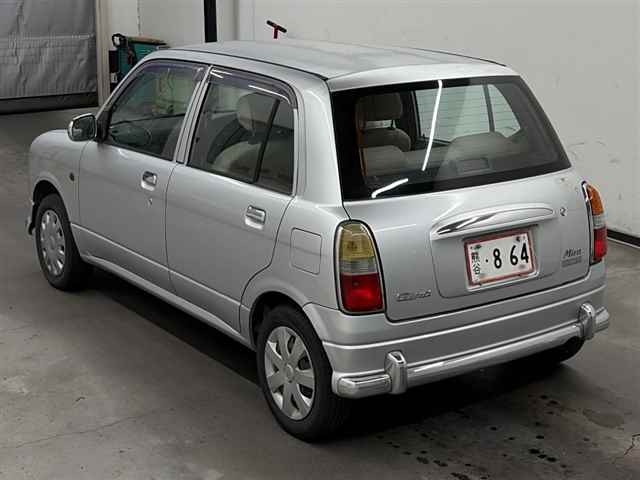 DAIHATSU MIRA GINO