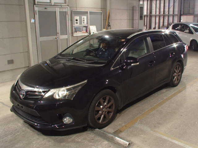 TOYOTA AVENSIS