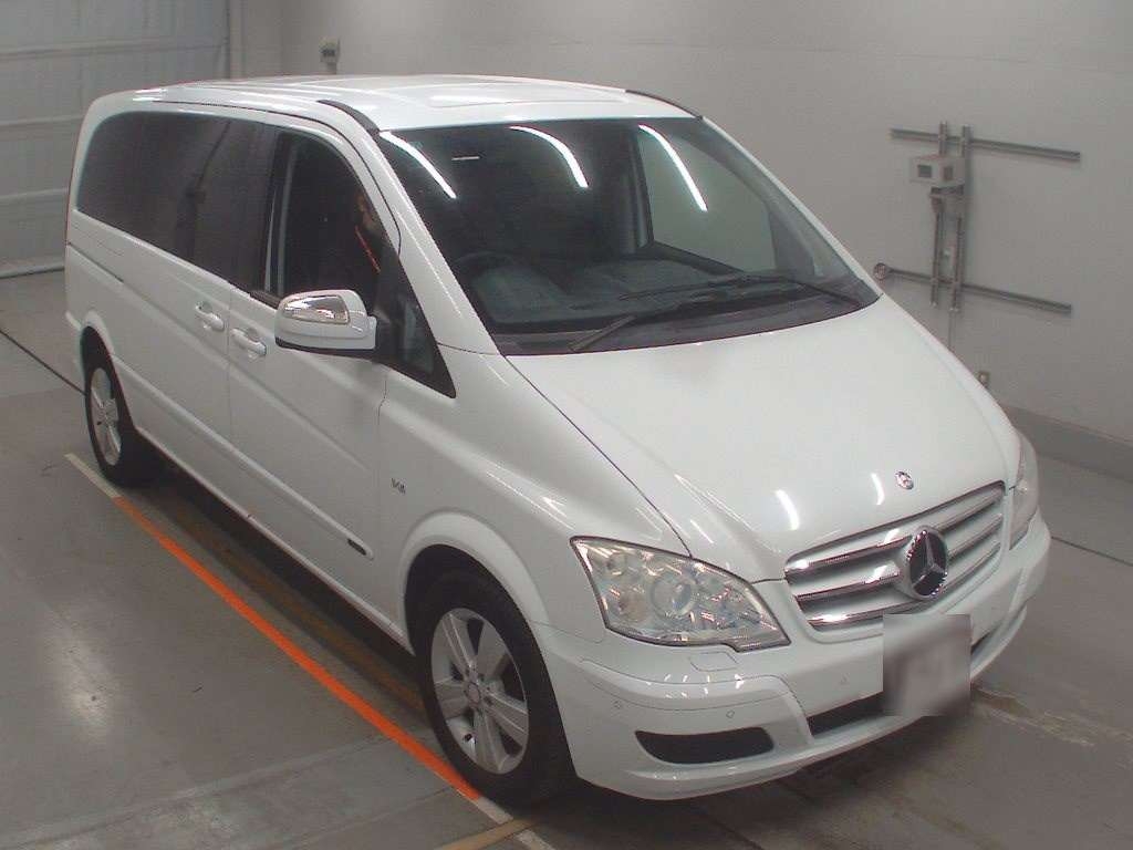 MERCEDES-BENZ V-CLASS