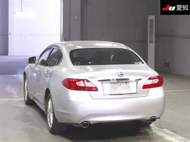 NISSAN FUGA