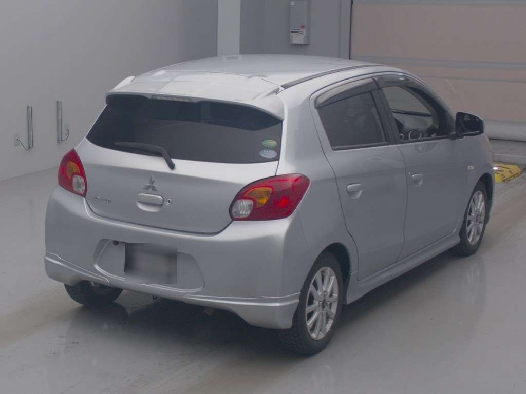 MITSUBISHI MIRAGE