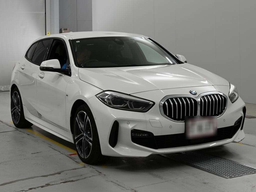 BMW 1-SERIES