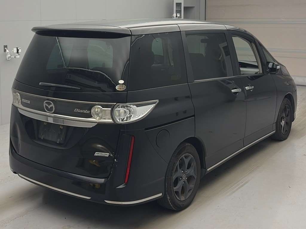 MAZDA BIANTE