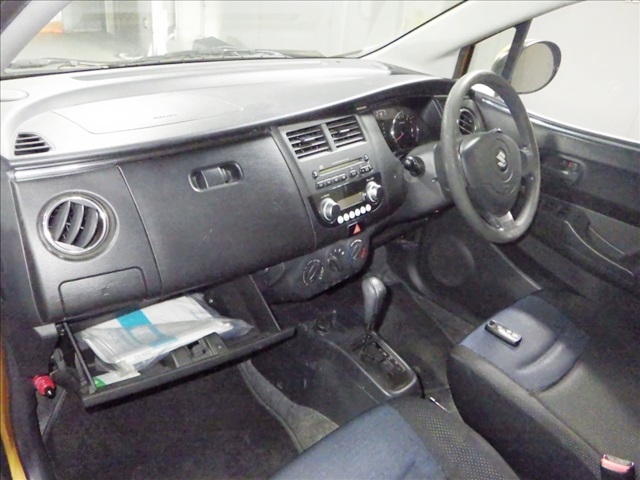 SUZUKI CERVO