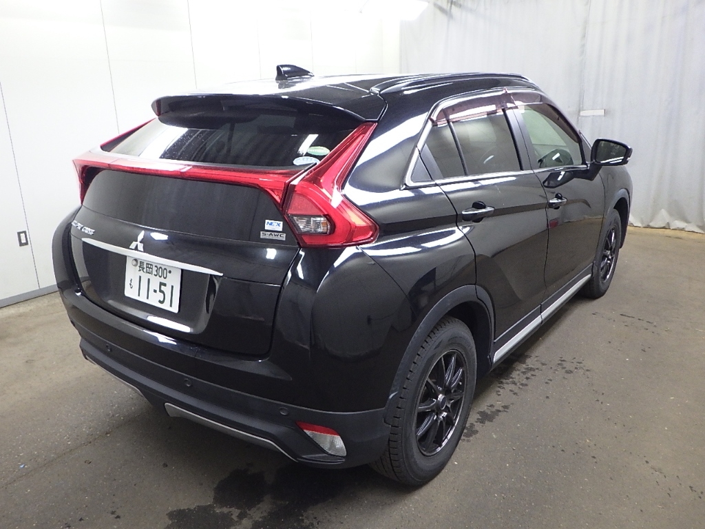 MITSUBISHI ECLIPSE CROSS