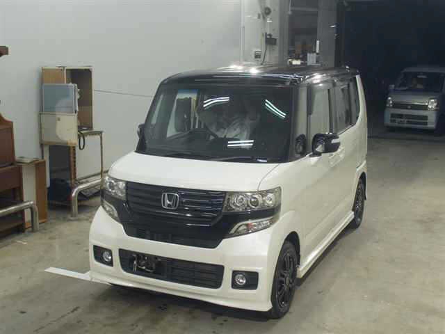 HONDA N-BOX