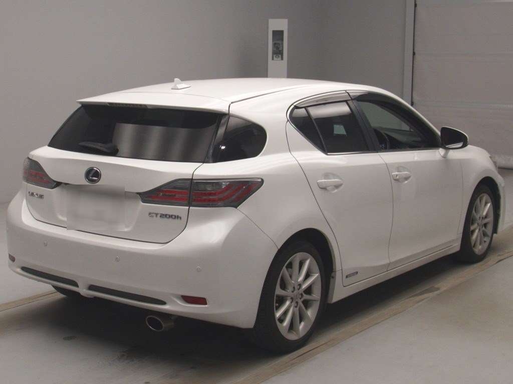 LEXUS CT200H