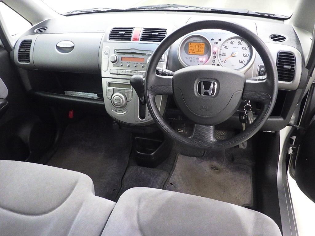 HONDA LIFE