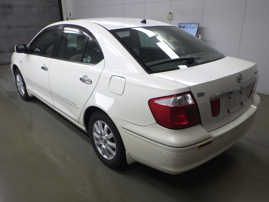 TOYOTA PREMIO