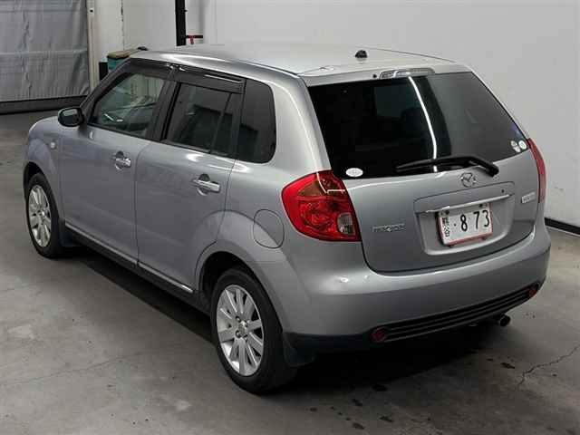 MAZDA VERISA