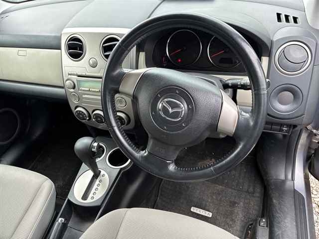 MAZDA VERISA
