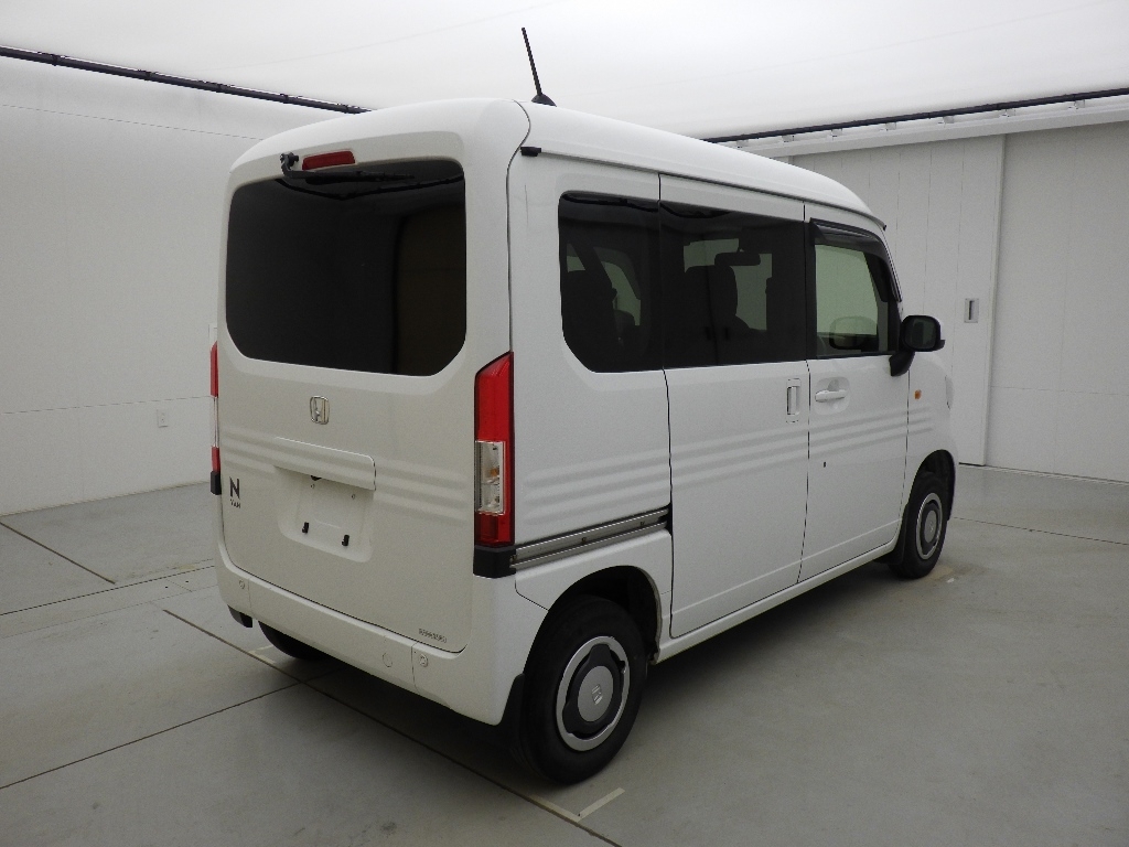 HONDA N-VAN
