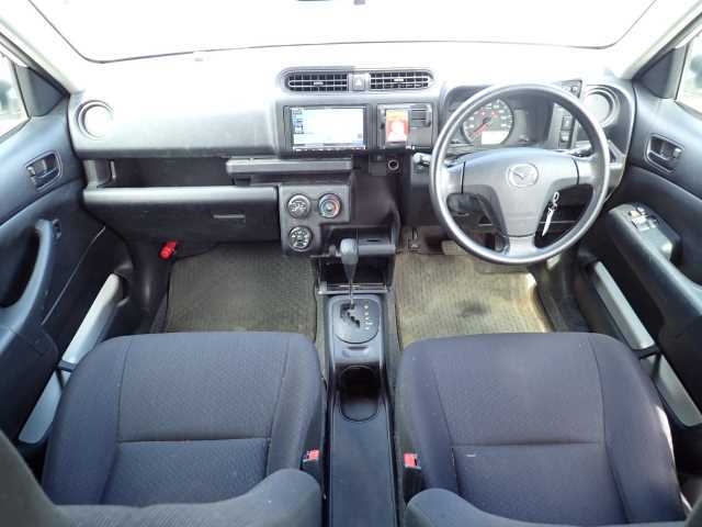 MAZDA FAMILIA