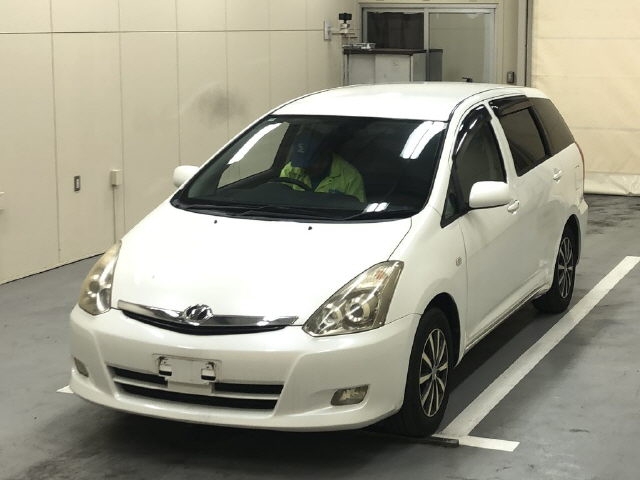 TOYOTA WISH