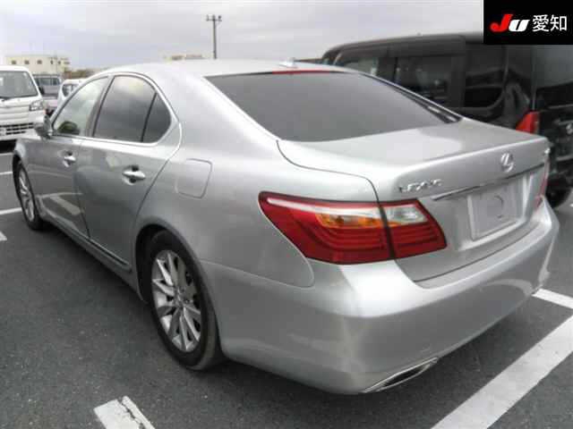 LEXUS LS460