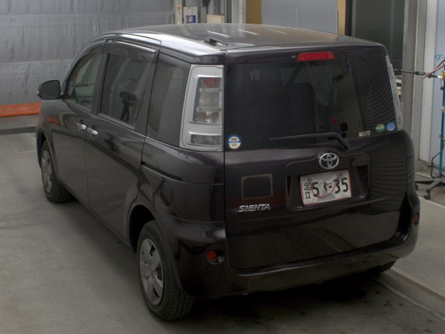TOYOTA SIENTA